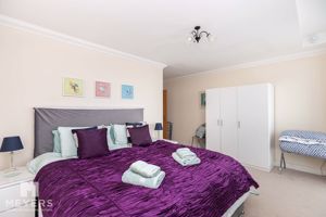 Photo 18- click for photo gallery